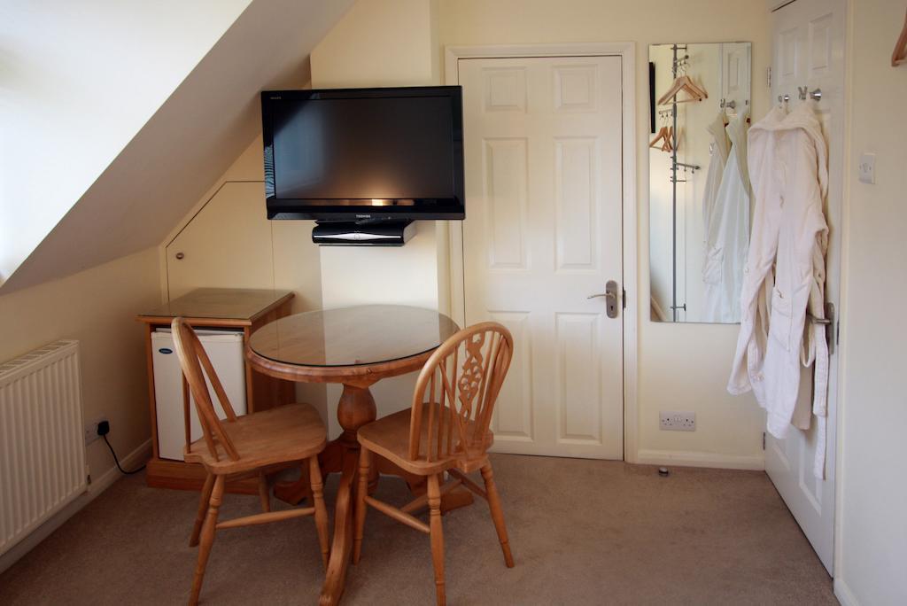 Abacus Bed And Breakfast, Blackwater, Hampshire Camberley Kamer foto